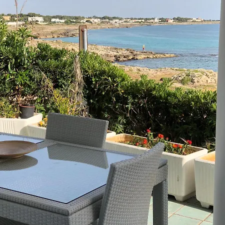 Feriehus Casa Direttamente Sul Mare 1 Marina di Mancaversa