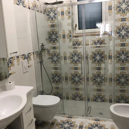 Casa de Férias Casa Direttamente Sul Mare 1 *