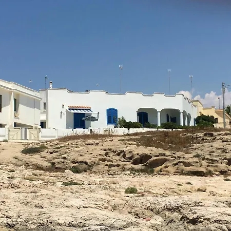 Casa Direttamente Sul Mare 1 * Marina di Mancaversa